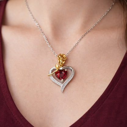 Collar Corazón  Rosa Eterna